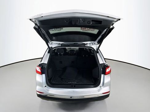 Used 2019 Chevrolet Equinox LT w/ Driver Convenience Package image 24