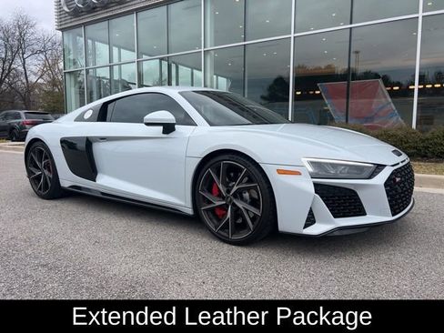 Used 2023 Audi R8 V10 performance image 4