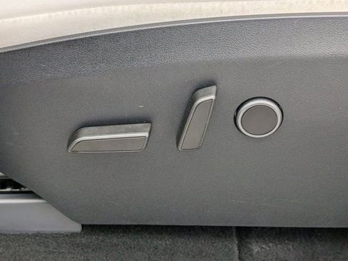 Used 2024 Tesla Model Y Performance image 16