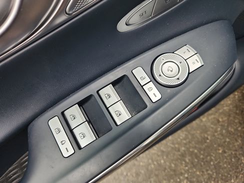 Used 2022 Genesis GV70 3.5T Sport w/ Sport Prestige Package image 22