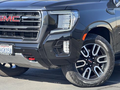 Used 2023 GMC Yukon XL AT4 w/ Max Trailering Package image 3