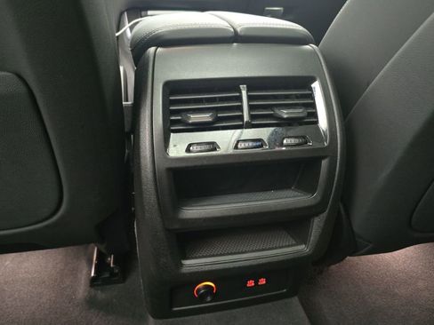 Certified 2025 BMW X5 xDrive40i w/ M Sport Package AWD/4WD image 25