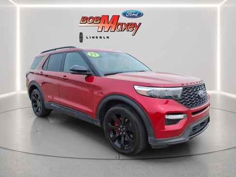 Used 2023 Ford Explorer ST w/ Equipment Group 401A AWD/4WD image 3