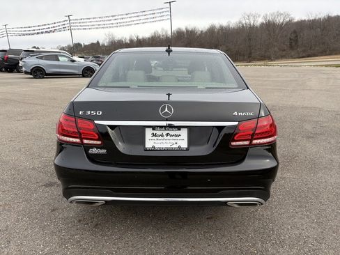 Used 2014 Mercedes-Benz E 350 4MATIC Sedan image 4