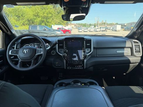 Used 2026 RAM 2500 Big Horn AWD/4WD image 14