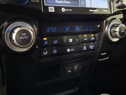 Used 2020 Toyota 4Runner TRD Pro AWD/4WD image 27