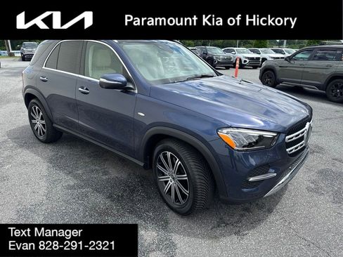 Used 2025 Mercedes-Benz GLE 450e 4MATIC image 3