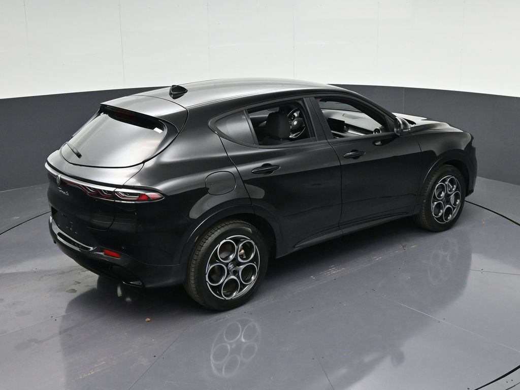 Used 2025 Alfa Romeo Tonale AWD/4WD image 26