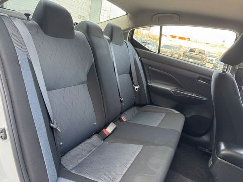 Used 2025 Nissan Versa SV w/ Trunk Package image 17