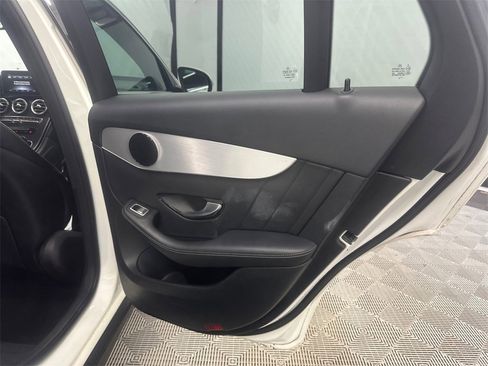 Used 2019 Mercedes-Benz GLC 300 GLC 300 w/ AMG Line image 17