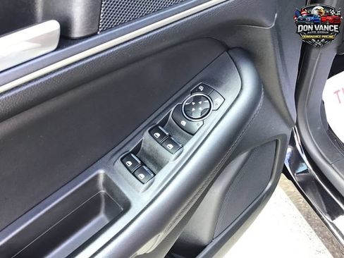 Used 2023 Ford Edge SEL w/ Convenience Package AWD/4WD image 11