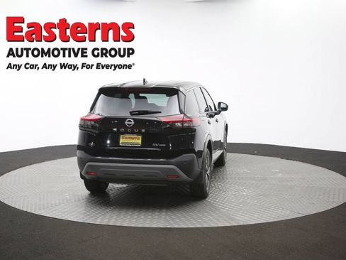 Used 2023 Nissan Rogue SV AWD/4WD image 39
