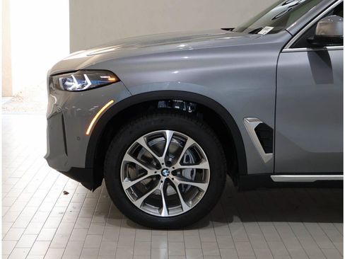 Used 2026 BMW X5 sDrive40i w/ Premium Package RWD image 4