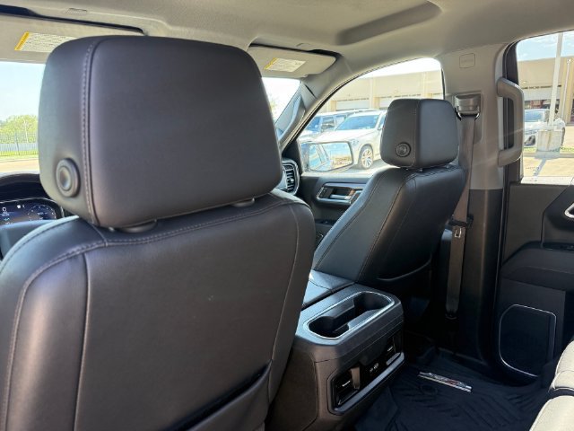 Used 2023 Chevrolet Silverado 1500 RST AWD/4WD image 23