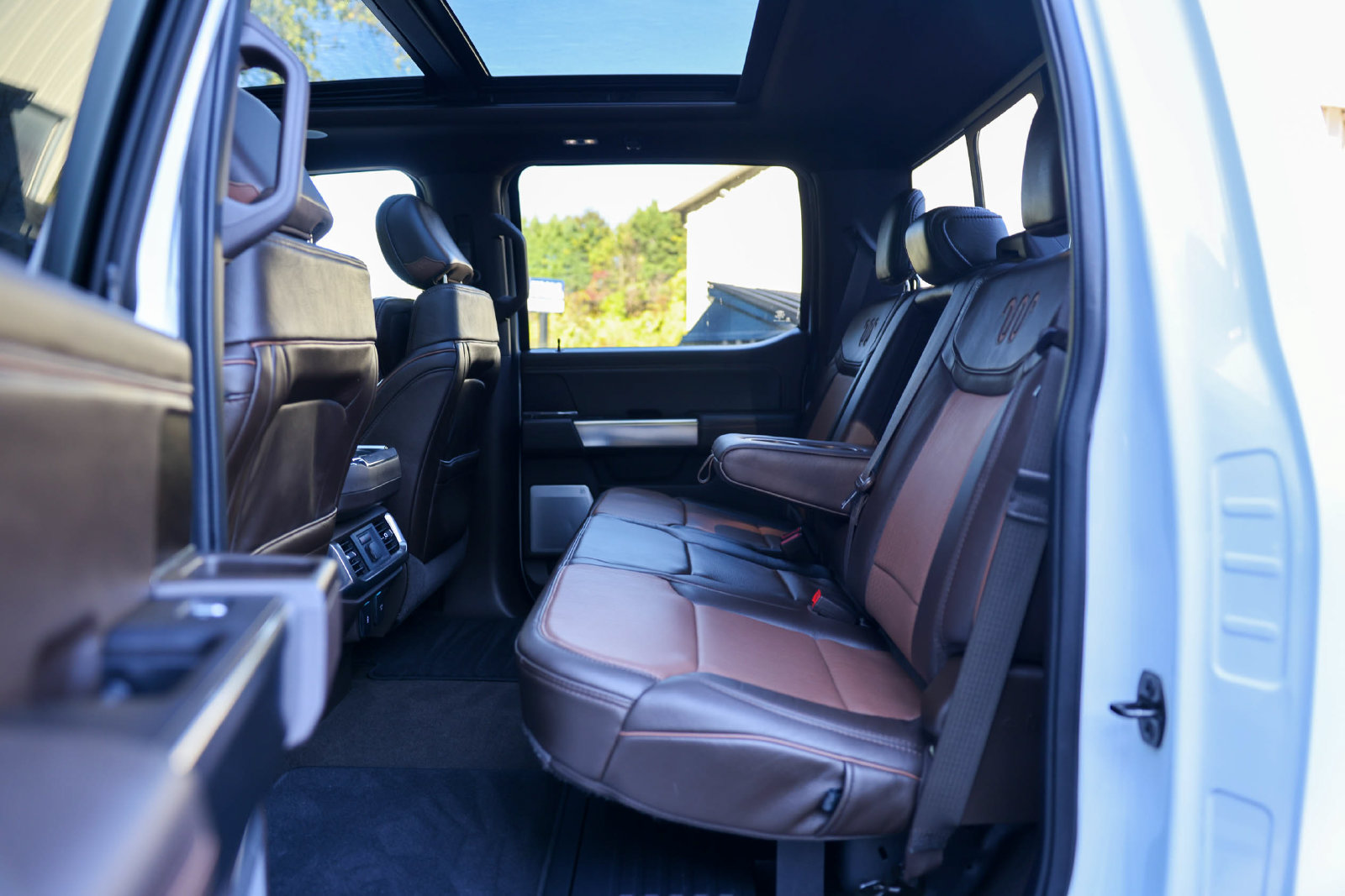 Used 2022 Ford F150 King Ranch w/ Equipment Group 601A High AWD/4WD image 22