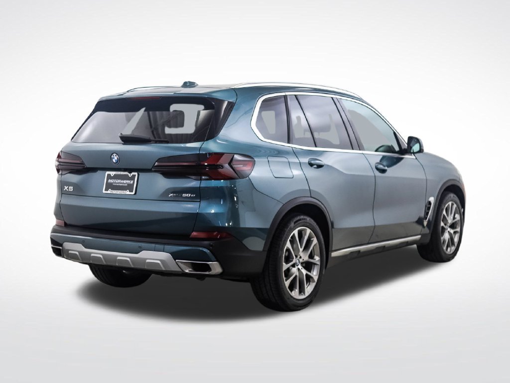 Certified 2025 BMW X5 xDrive50e AWD/4WD image 5