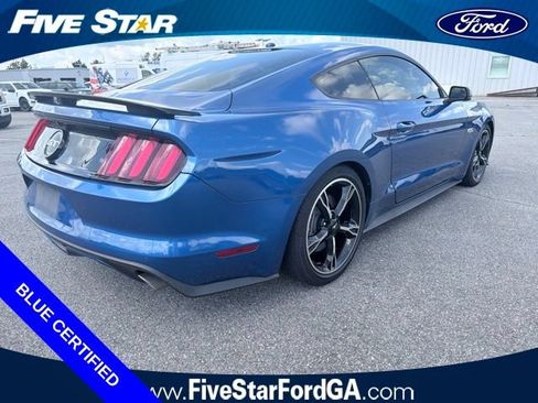 Used 2017 Ford Mustang GT Premium w/ Enhanced Security Package RWD image 3