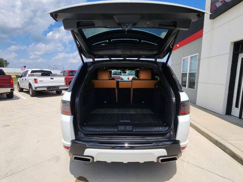 Used 2018 Land Rover Range Rover Sport Supercharged AWD/4WD image 25