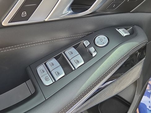 Used 2023 BMW ALPINA XB7 AWD/4WD image 23