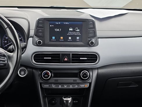 Used 2019 Hyundai Kona Limited AWD/4WD image 23