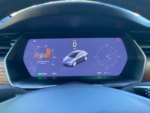 Used 2020 Tesla Model X Long Range AWD/4WD image 16