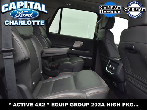 Used 2025 Ford Expedition Active image 16
