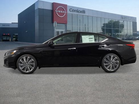 New 2025 Nissan Altima 2.5 SL FWD image 2