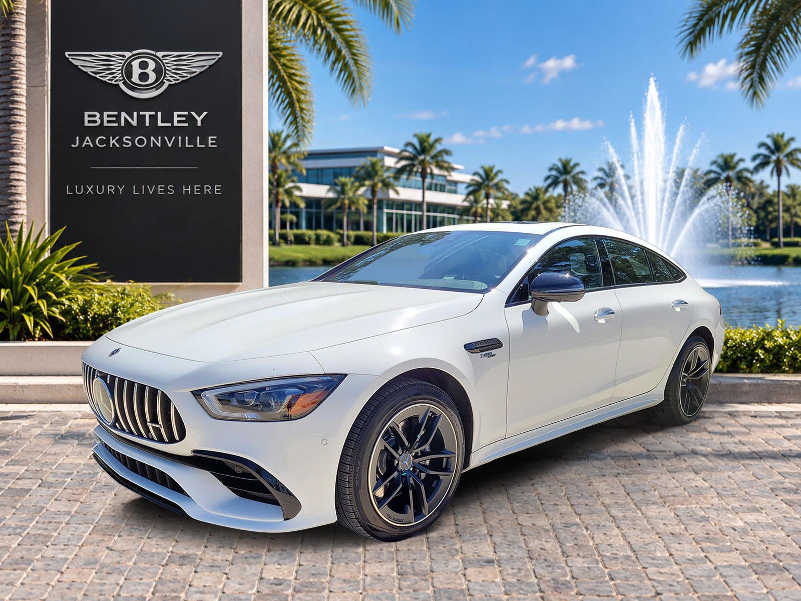 Used 2022 Mercedes-Benz AMG GT 43 image 6