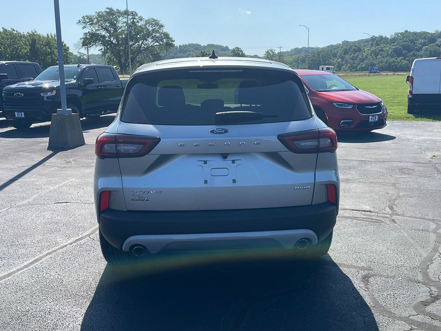 Used 2023 Ford Escape Active AWD/4WD image 4