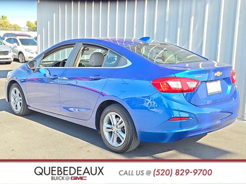 Used 2018 Chevrolet Cruze LT FWD image 5