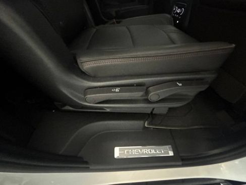 Used 2023 Chevrolet Tahoe RST w/ Luxury Package AWD/4WD image 31