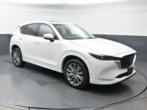 Certified 2023 MAZDA CX-5 Signature AWD/4WD image 1