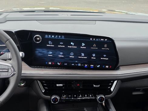 New 2026 Chevrolet Suburban LT w/ Comfort Package image 3