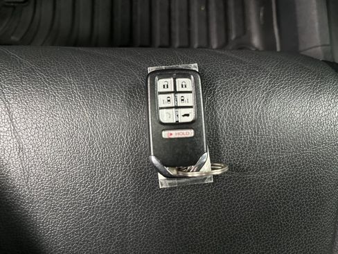 Used 2021 Honda Odyssey EX-L image 45