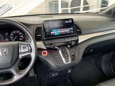 Used 2025 Honda Odyssey Sport-L image 12