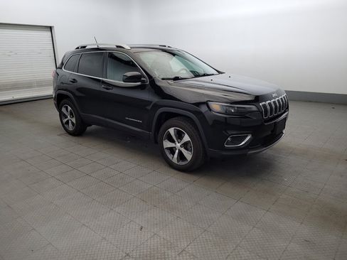 Used 2019 Jeep Cherokee Limited AWD/4WD image 13