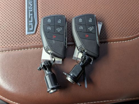 Used 2024 GMC Sierra 2500 Denali Ultimate w/ Max Trailering Package image 37