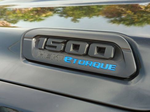 Used 2021 RAM 1500 Big Horn AWD/4WD image 7