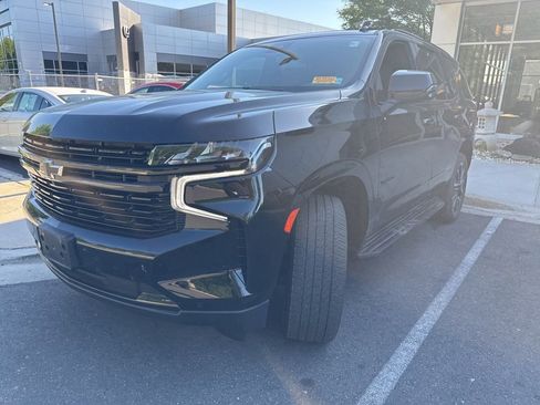 Used 2023 Chevrolet Tahoe RST w/ Luxury Package AWD/4WD image 3