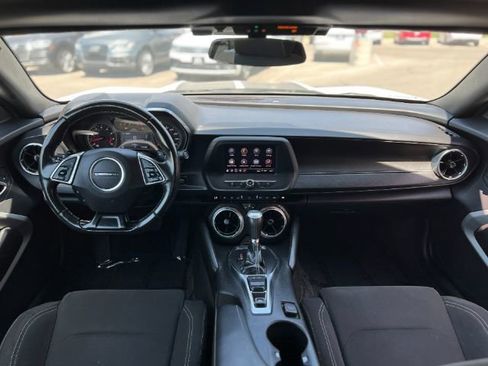 Used 2023 Chevrolet Camaro LT RWD image 15