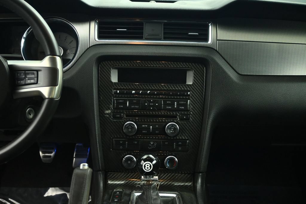 Used 2012 Ford Mustang GT Premium RWD image 38