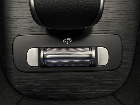 New 2026 Mercedes-Benz GLS 450 4MATIC image 30