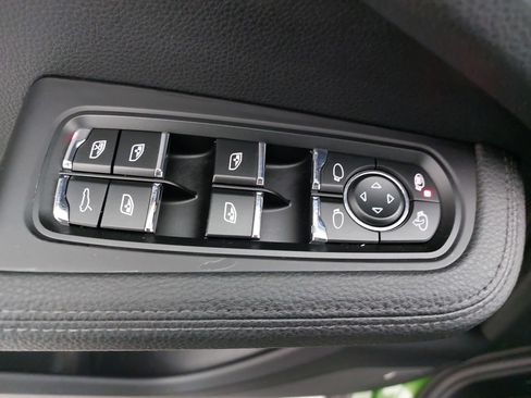 Certified 2021 Porsche Macan S image 30