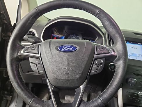 Used 2018 Ford Edge SEL w/ Equipment Group 201A FWD image 21