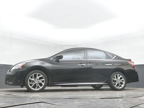 Used 2013 Nissan Sentra SR w/ Driver Pkg FWD image 40