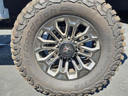 Used 2025 Chevrolet Silverado 2500 LT w/ Trail Boss Package AWD/4WD image 12