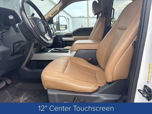 Used 2022 Ford F250 Lariat w/ Chrome Package AWD/4WD image 4