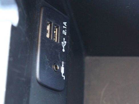 Used 2019 Subaru Crosstrek 2.0i Premium image 40