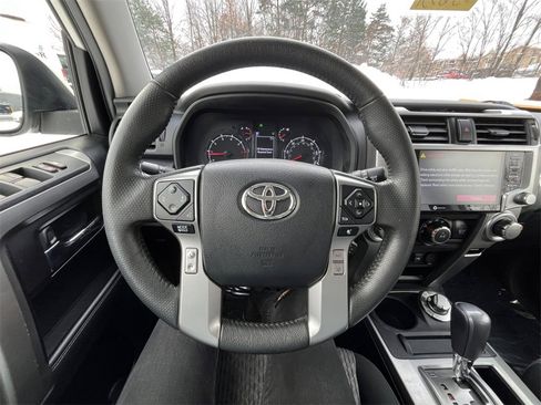 Used 2021 Toyota 4Runner SR5 image 11