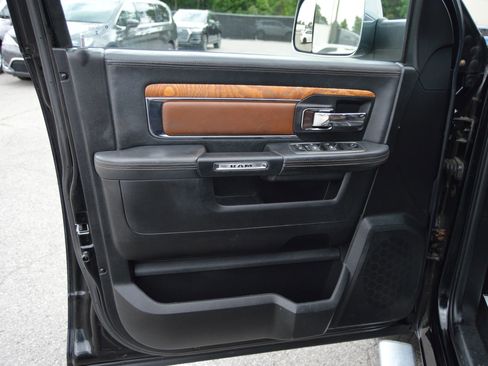 Used 2013 RAM 1500 Laramie Longhorn w/ Convenience Group AWD/4WD image 16